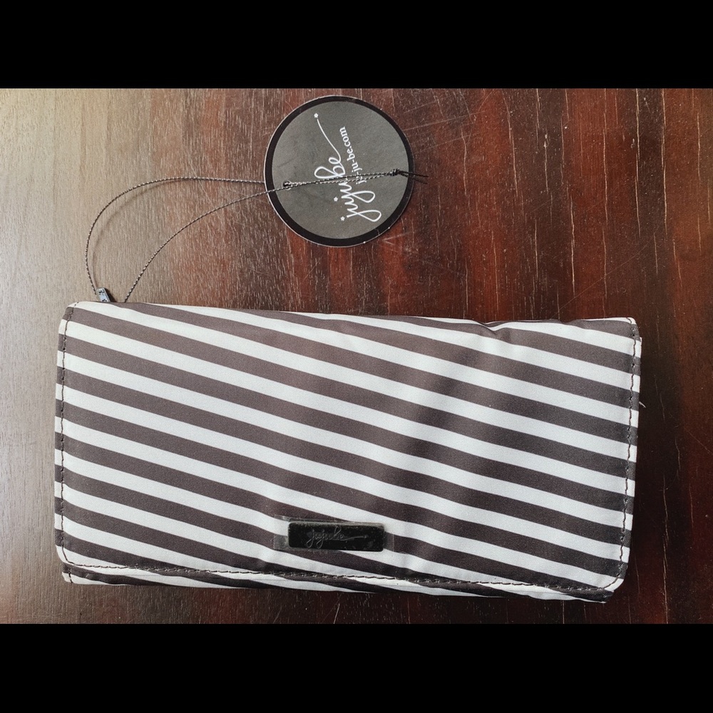 Ju-Ju-Be "Be Rich - Black Magic" Wallet